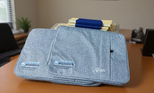 Customized laptop sleeves