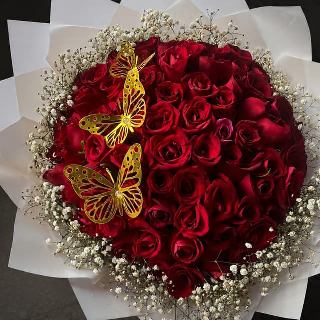 Red roses bouquet (medium)